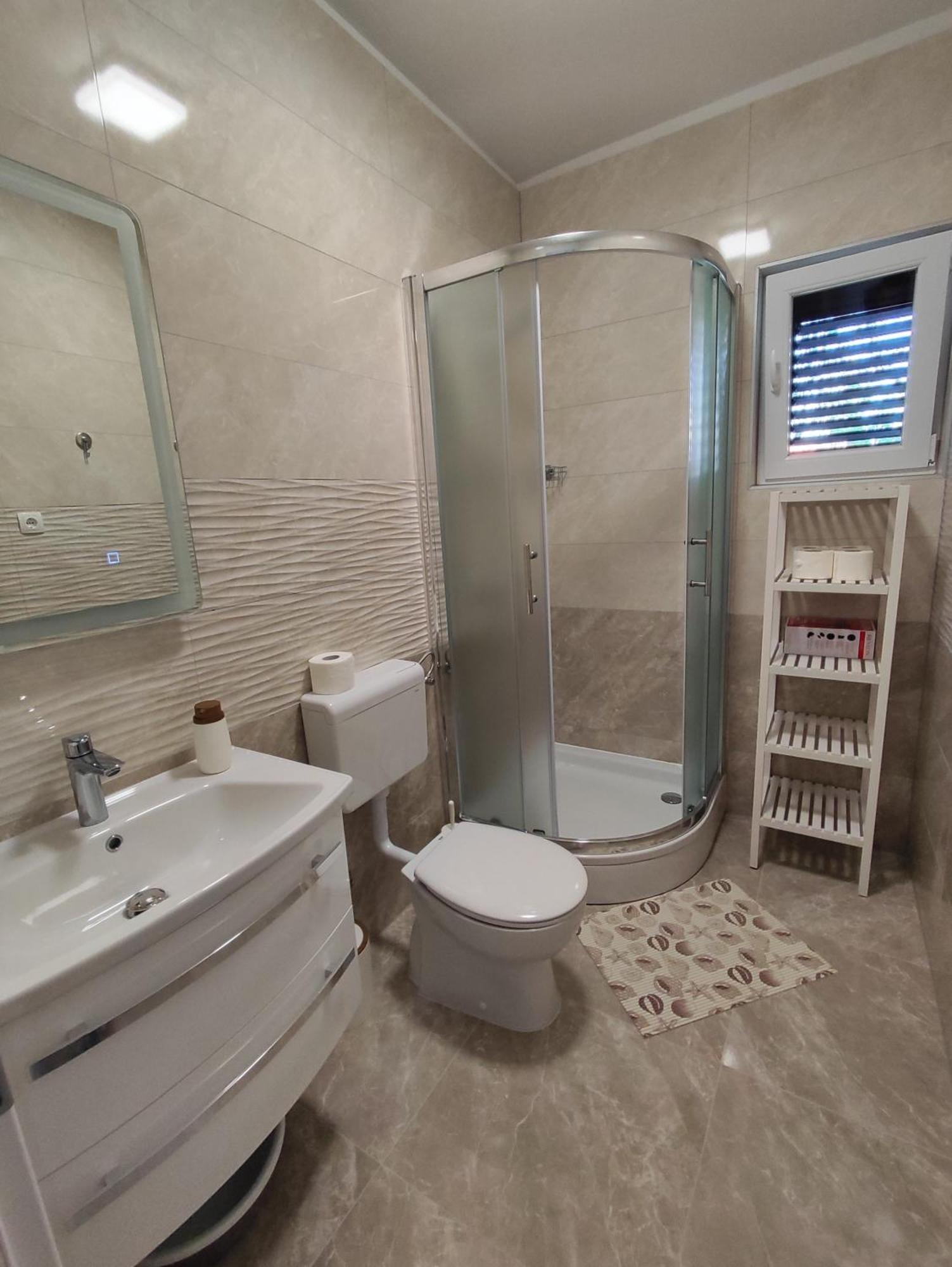 Malo Apartment *